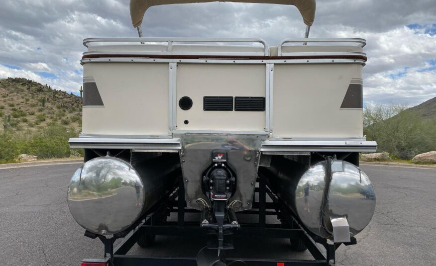 2002 Party Barge 27’ Pontoon