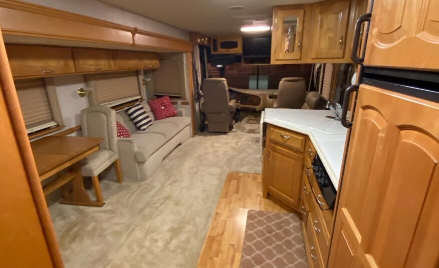 2002 37′ Mountain Aire 3778